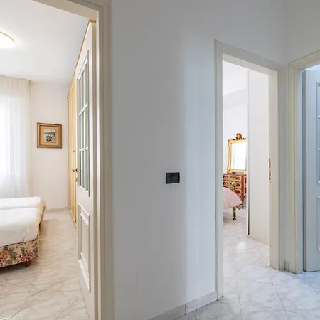 Comfort In By Wonderful Italy *